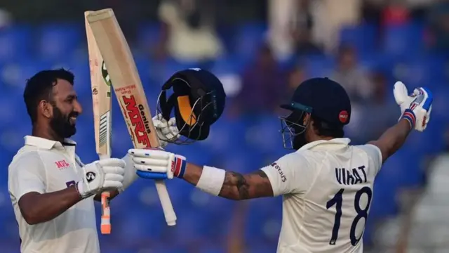 விசாகப்பட்டினம்: தோனி ஹெலிகாப்டர் ஷாட் அடித்த மைதானம் பேட்ஸ்மேன்களின் சொர்க்கமாக மாறியது ஏன்?