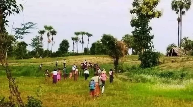 စစ်ကိုင်းတိုင်းက စစ်ရှောင်များ