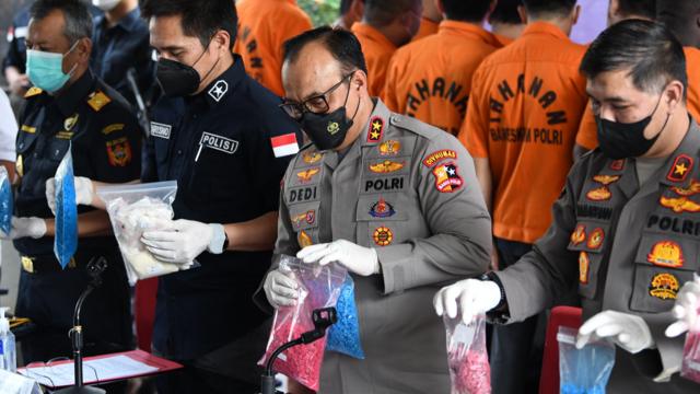 Penangkapan Perwira Polisi Kasus Narkoba Di Karawang, ‘Kasus Berulang ...