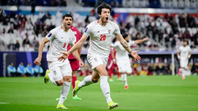 سردار آزمون و مهدی طارمی