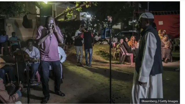 Awon eeyan maa n ṣe faaji alẹ tẹlẹ ni Port Sudan, ki ikọlu too de. Ko sohun to jọ bẹẹ mọ latigba ti wọn ti koju iṣoro ogun bayii.