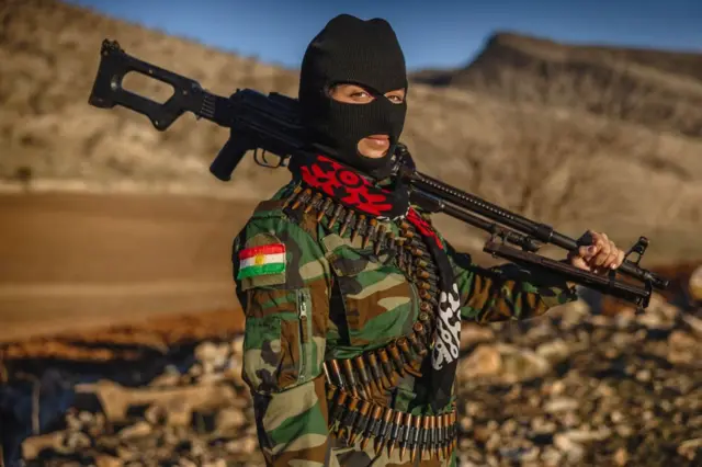 Pasukan oposisi Kurdi, yang dikenal sebagai Partai Kebebasan Kurdistan (PAK), 