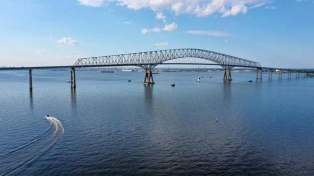 A ponte fotografada em 2020