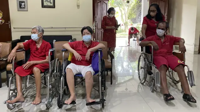 Natal di panti jompo