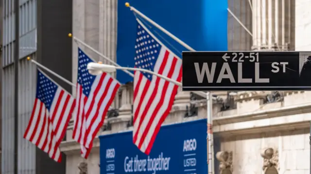 ભારતીય શૅરબજાર, અમેરિકન શૅરબજાર, અમેરિકન બજાર, અમેરિકાનું શૅરબજાર, બીબીસી ગુજરાતી, શૅરબજાર, યુએસ સ્ટૉક માર્કેટ, રોકાણકાર, ડાઉ જોન્સ નાસ્ડેક સેન્સેક્સ, ડૉલર