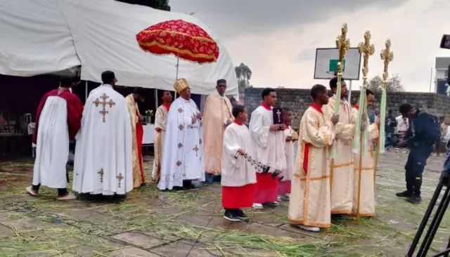 በኢትዮጵያ ካቶሊካዊት ቤተክርስቲያን የመስቀል ደመራ በዓል ሲከበር