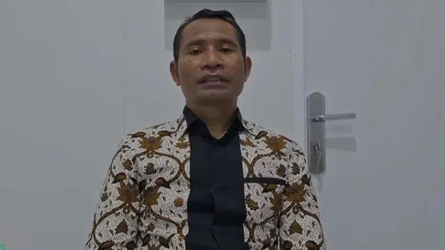 Wakil Yayasan Metavisi Akademik Nusantara, La Halisu, menjelaskan proses pendirian dapur ini berlangsung sejak Oktober 2025.