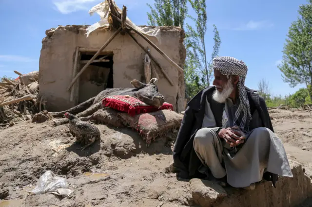 د افغانستان په سوېل ختیځو او مرکزي سیمو کې شدیدو بارانونو او سېلابونه خلکو ته مالي زیانونه اړولي