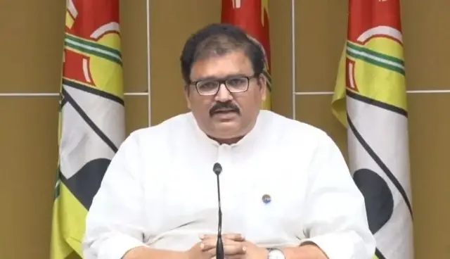 தெலுங்கு தேசம் கட்சி, பட்டாபி, திருமலை திருப்பதி, ஏழுமலையான் கோயில், லட்டு பிரசாதத்தில் கலப்படம், நெய்