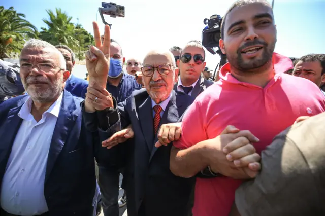 راشد الغنوشي في مظاهرة