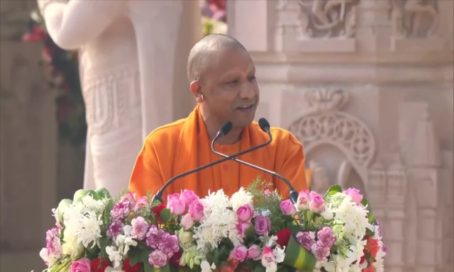 योगी आदित्यनाथ