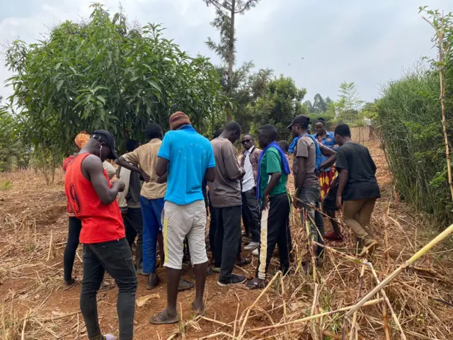 Kugeza ubu n'abaturanyi be baracyibaza ibibazo byinshi kuri uyu mugabo n'aba yishe, byinshi bishobora kuzamenyakana gusa nagezwa mu bucamanza 