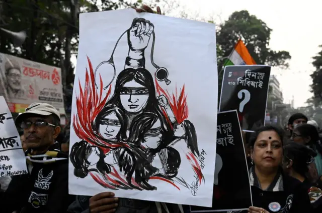 আরজি কর হাসপাতালে তরুণী চিকিৎসক-পড়ুয়ার ধর্ষণ এবং খুনের ঘটনার তদন্তে পুলিশ ও প্রশাসনের ভূমিকা নিয়ে প্রশ্ন উঠেছিল