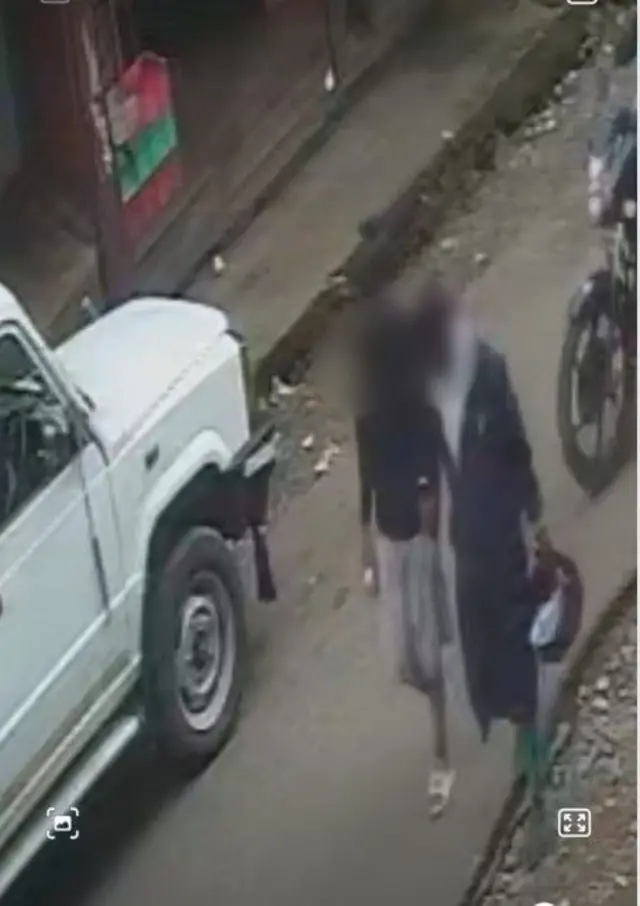 சிறுமியின் சிசிடிவி காட்சிகள் 