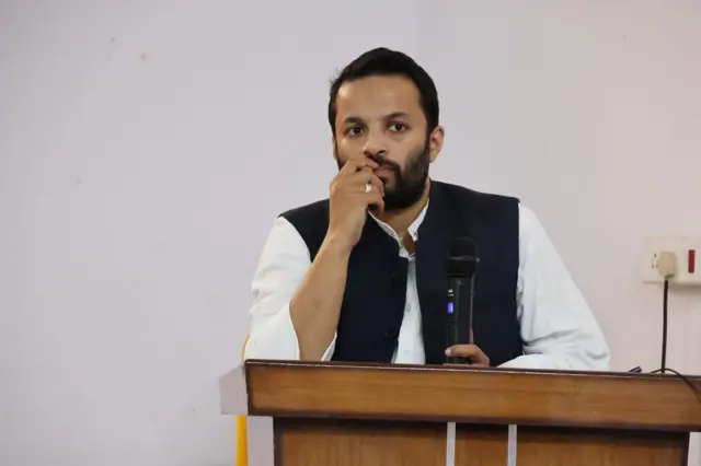 प्राध्यापक अली खान मेहमुदाबाद.