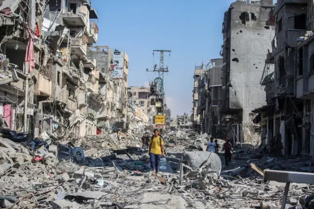 Más de 73.000 personas han muerto en ataques israelíes en Gaza.
