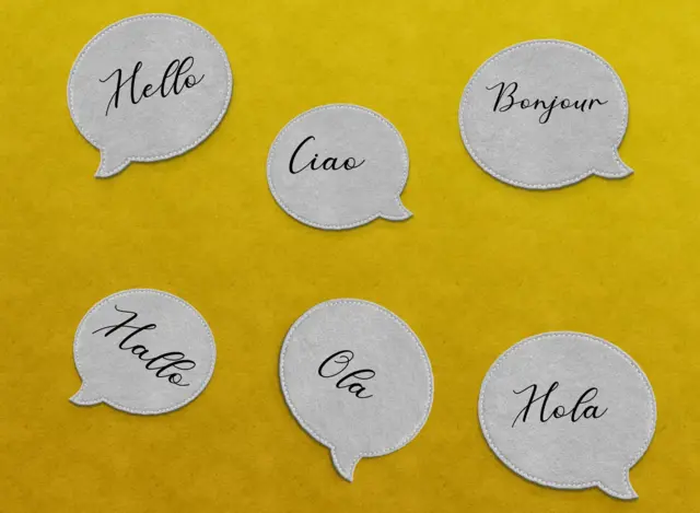 ਦੁਨੀਆ ਭਰ ਵਿੱਚ ਹੈਲੋ