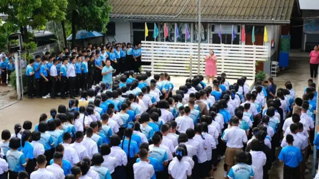 ภาพวันเปิดเรียนของปีการศึกษา 2024-2025 ที่โรงเรียนซาทูเหล่ (Hsa Thoo Lei) ใน อ.แม่สอด จ.ตาก