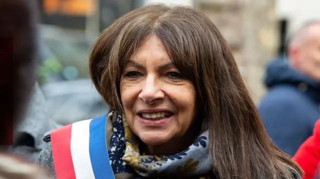 市长安妮·伊达尔戈（Anne Hidalgo）