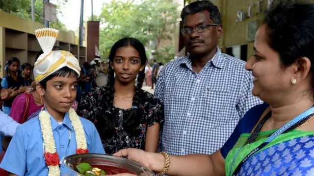 கிராண்ட் மாஸ்டர் பட்டத்தை நோக்கி நகரும் வைஷாலி