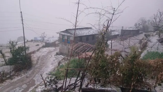 म्याग्दीमा असिनापानी 