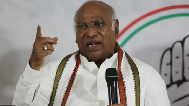 కాంగ్రెస్ అధ్యక్షుడు మల్లికార్జున ఖర్గే 