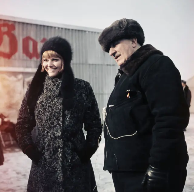 Кардинале на съемках «Красной палатки» в Эстонии в 1968 году