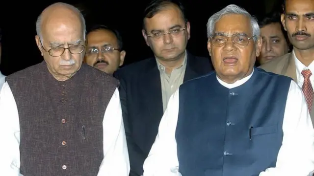 आडवाणी, जेटली और वाजपेयी