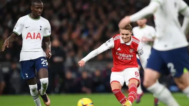 Martin Odegaard ni we amaze kwinjiza ibitsindo vyinshi  muri Arsenal muri Premier League muri uno mwaka