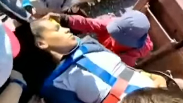 Gruposcd pokerresgate e migrantes tiraram Johandri do trem para levá-la ao hospital