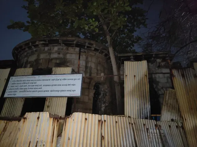 मलाड में बॉम्बे टॉकीज़ की इमारत