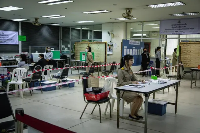 ภาพประกอบ