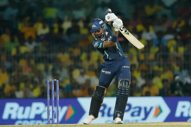 தோனி vs ஹர்திக்