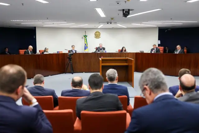 Imagem do julgamento no dia 10 de setembro de 2025