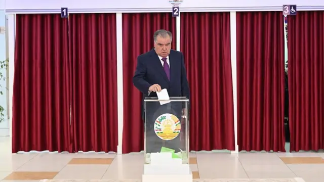 پیروزی مطلق حزب امامعلی رحمان در انتخابات پارلمانی تاجیکستان