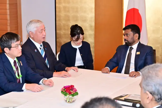 දෙරටේ දීර්ඝ කාලීන මිත්‍රත්වය, කලාපීය ආරක්ෂාව සහ ආරක්ෂක කටයුතු සම්බන්ධව ශ්‍රී ලංකාව සහ ජපානය අතර පවතින සහයෝගීතාව තවදුරටත් ශක්තිමත් කිරීම පිළිබඳව ජපාන ආරක්ෂක අමාත්‍ය ඩී එම් නකටානි සහ ජනාධිපති අනුර කුමාර දිසානායක අතර සිදුවූ හමුවේ දී අවධානය යොමු වූ බව ජනාධිපති මාධ්‍ය අංශය පවසයි.