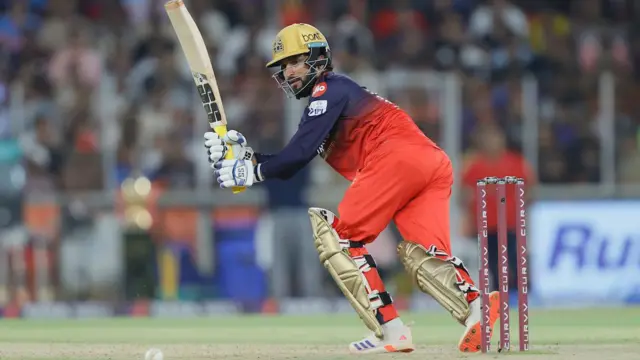 பஞ்சாப் அணிக்கு 191 ரன்கள் இலக்கு நிர்ணயித்த ஆர்சிபி 