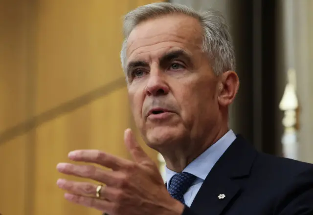 مارک کارنی، نخست وزیر کانادا در یک کنفرانس خبری اعلام کرد که در ماه سپتامبر کشور فلسطین را به رسمیت خواهد شناخت