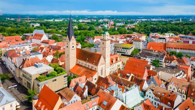 Almanya'nın Bavyera eyaletindeki Ingolstadt şehrinin panoramik görüntüsü