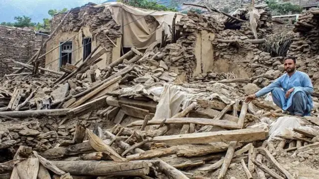 Onlayn qattiq BDSM jinsiy aloqa