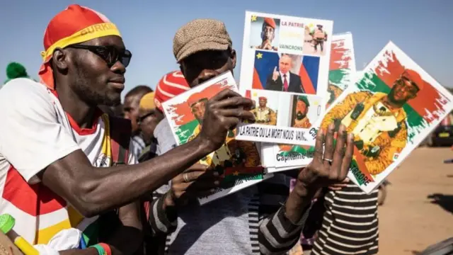 Gushyigikira demokarasi y'iburengerazuba byaragabanutse mu bihugu byinshi bya Afurika, nk'uko ubushakashatsi bubigaragaza