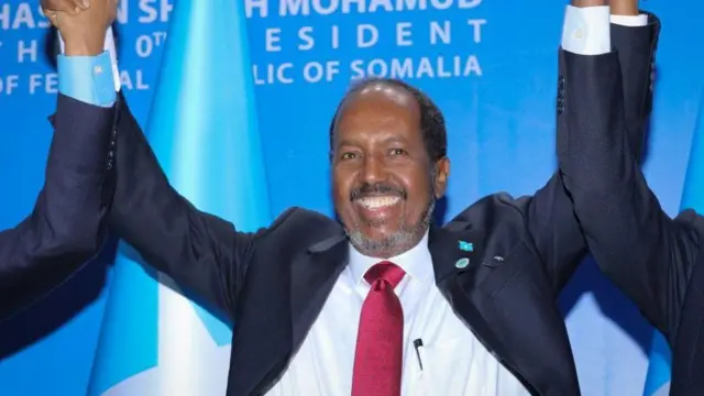 Pireezidanti Hasan Sheek Mahmuud lootee seentummaa al-Shabaab hambisuuf waadaa seenan