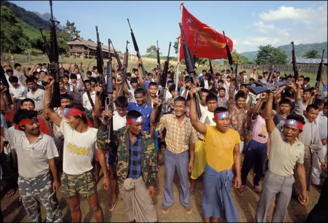၁၉၈၈ အပြီးမှာ ပေါ်လာတဲ့ ထိုင်းနယ်စပ်က ကျောင်းသားတပ်မတော်