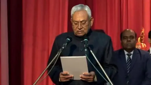 నితీశ్ కుమార్ 