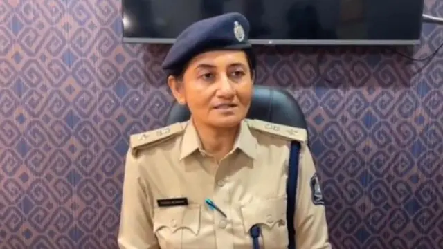 ગુજરાત, બીબીસી ગુજરાતી, વડોદરામાં અકસ્માત, કાયદો, ગુનો, ગુજરાતમાં અકસ્માત