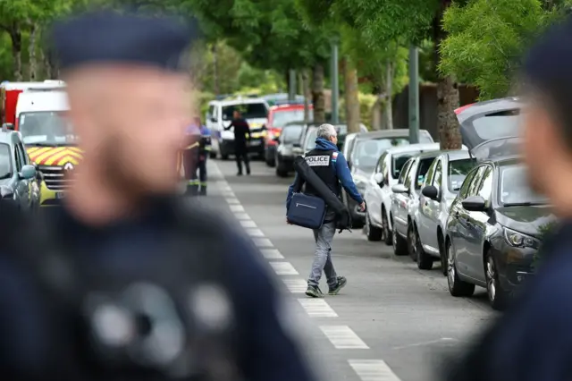 Policijska vozila u blizini napada