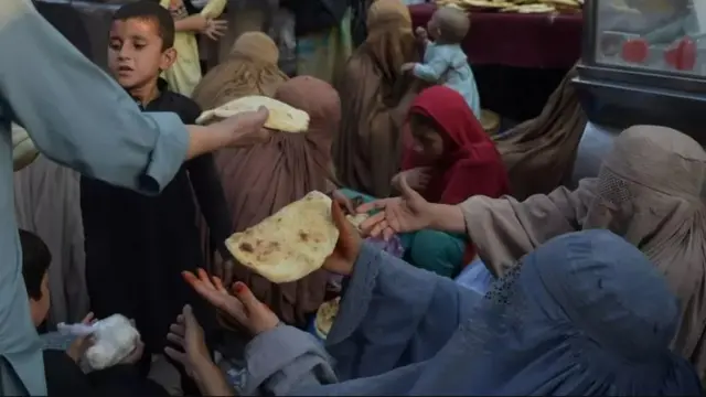 پاکستان میں غربت