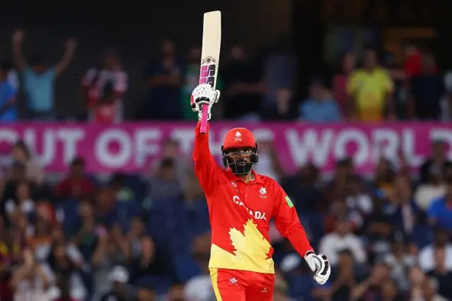 මෙවර ලෝක කුසලාන තරගාවලිය නියෝජනය කරනු ලබන කැනඩා ක්‍රිකට් සංචිතයේ ක්‍රීඩකයින් කිහිප දෙනෙකු වෙනත් රටවල උපත ලබා ඇති අයවේ.