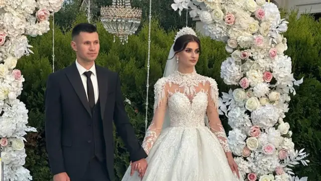 Вікторія Шпилька у весільній сукні 