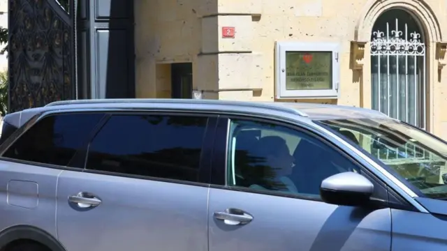  دیپلمات‌های اروپایی پس از پایان مذاکرات هسته‌ای، کنسولگری ایران در استانبول را ترک کردند